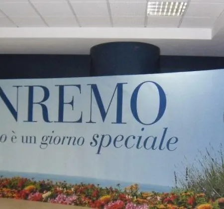 Mono Vicino Casino' *